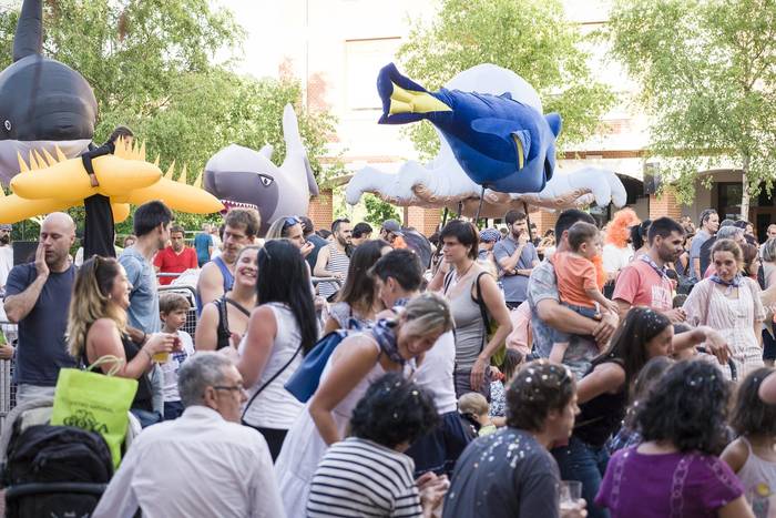 Sanpedroen ostean, Larrabasterrako Karmengo jaien txanda da orain