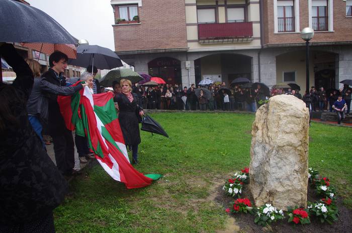 Lan-istripuak salatuko dituzte bihar Sopelan