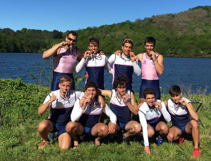 Raspasek brontzezko domina irabazi du Euskadiko 8+ Arraun Txapelketa Absolutuan 
