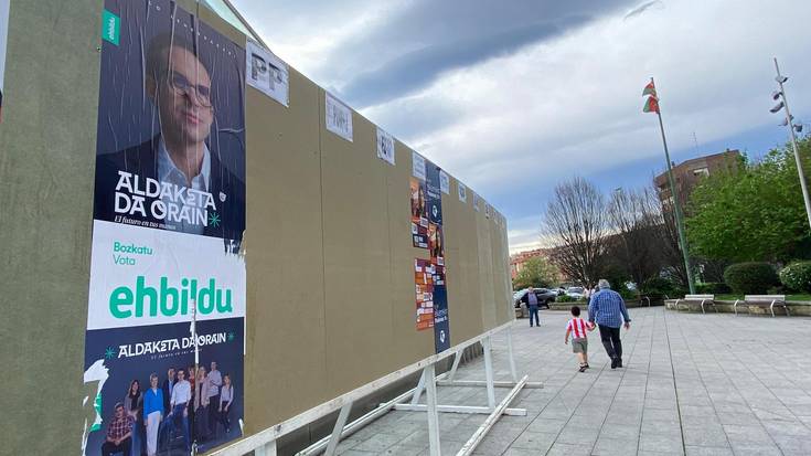 EH Bilduk nazio ekitaldia antolatu du hauteskundeen kanpainari hasiera emateko, gaur, Algortako Telletxe plazan