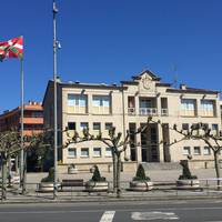 'Kosmetikoak sendabelarrekin' liburuaren aurkezpena