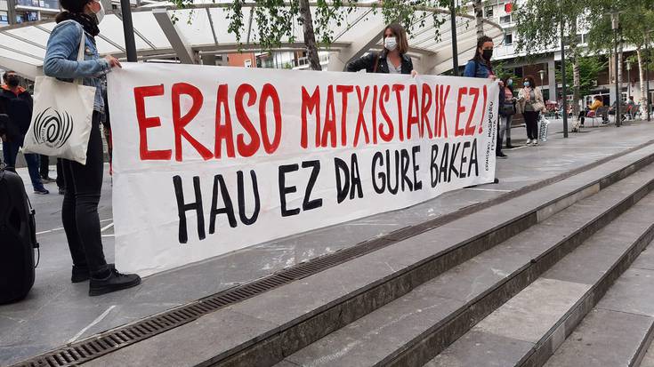 Aste-akabuan jazotako eraso matxista salatzeko elkarretaratzea egingo dute Erandion