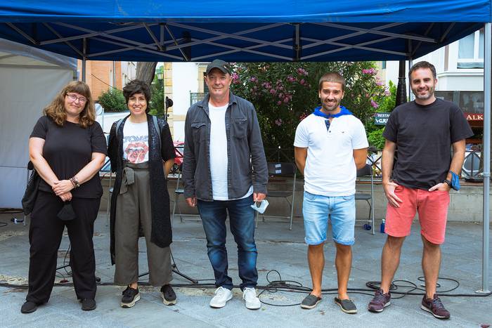 Algortako Udako Bertso Saioaren bigarren eguna, entzungai