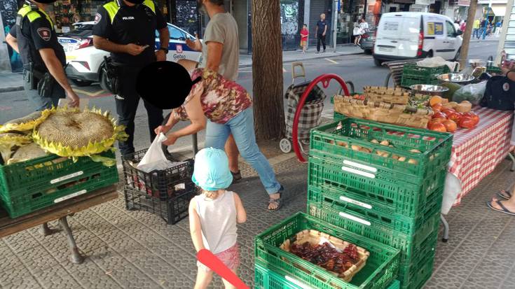Kalean ortuariak saltzea debekatu diote udaltzainek Itzubaltzeta/Romoko nekazari bati, berriro ere