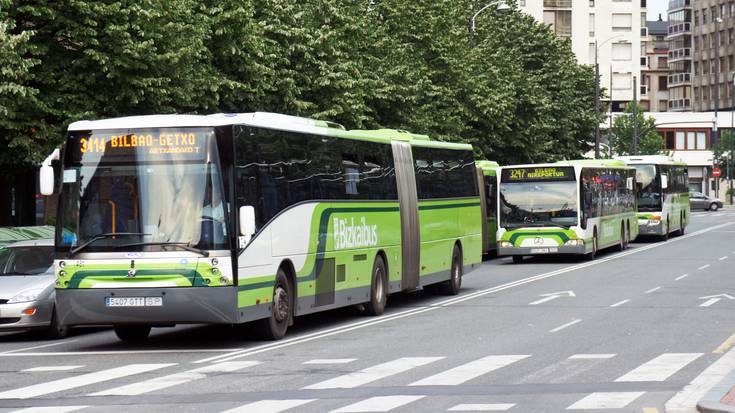 Bizkaibusek publizitatea eroango dute