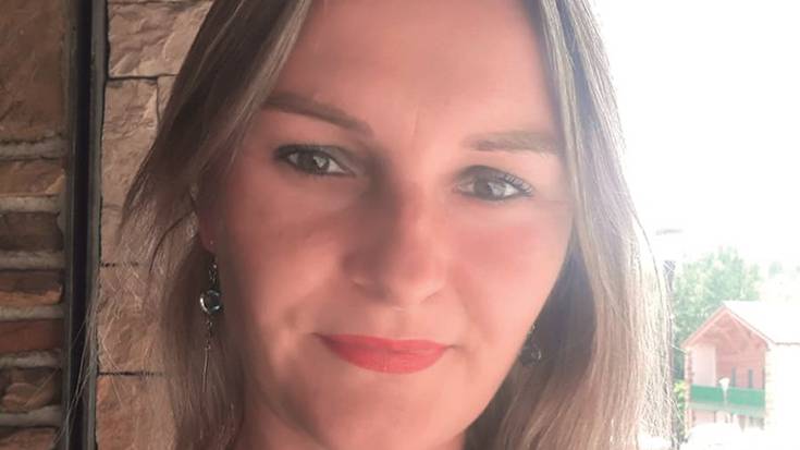 Daniela Tataru: "Txarto portatu diren umeek enbor bat jasotzen dute"