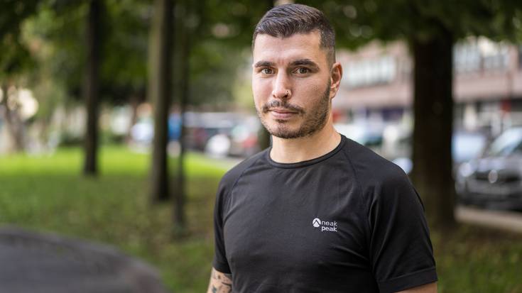 Ibon Larrinaga: "Boxeolari guztion ametsa da Munduko Txapelketan borrokatu ahal izatea"