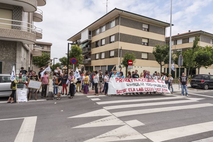 Urdulizko Alfredo Espinosa ospitalea inauguratu dute
