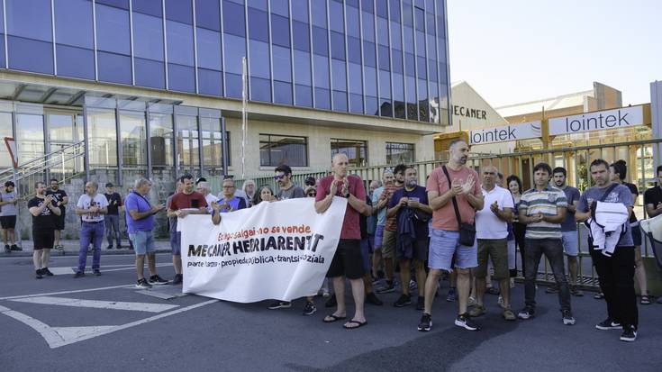 Mecanerreko langileek dei egin diete eragile sozial, sindikal eta herritarrei lantokiaren desmantelamendua geldiarazteko