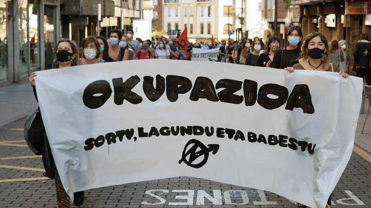 "Desalojatzen gaituzten bakoitzean berriro okupatuko dugu"