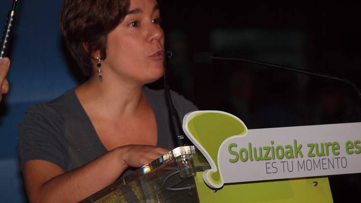 Leire Pinedo sopeloztarra izango da EH Bilduren Bizkaiko bosgarren legebiltzarkidea