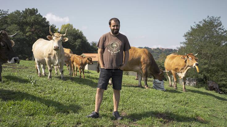 “Abeltzaintzak ez dauka irtenbide askorik gaur egun, oso garestia da”